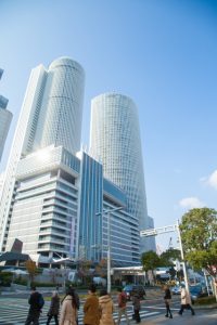 愛知県の教採　小論文・個人面接・場面指導